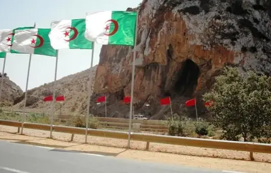 حزب جزائري يدعو لفتح الحدود مع المغرب
