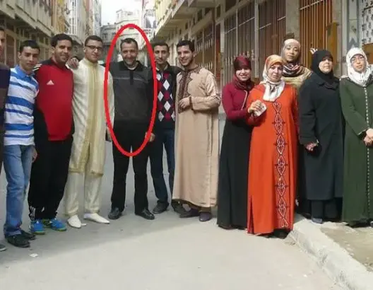أسرة “بائع مجوهرات طنجة” تتبرأ من أي وقفة باسمها