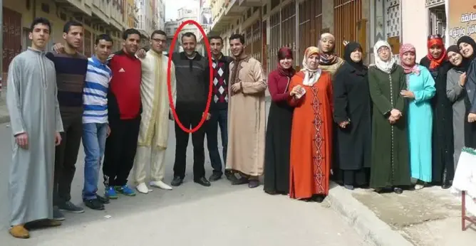 أسرة “بائع مجوهرات طنجة” تتبرأ من أي وقفة باسمها