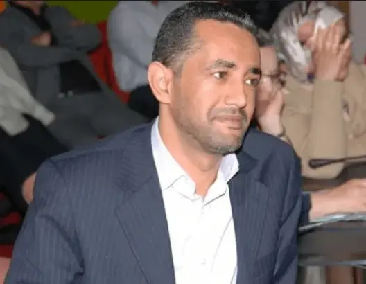 المسكاوي: “الطريق المغشوشة” سيعاد إصلاحها والنيابة العامة تتحرك بشكل غريب