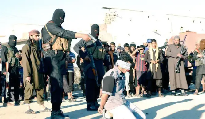 “داعش” تعدم مغربيا في سرت الليبية
