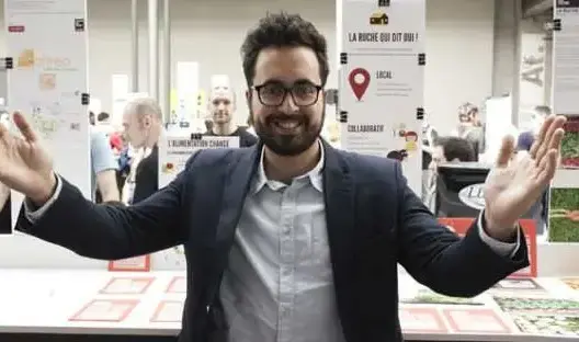 الرئيس الفرنسي يعين شابا مغربيا على رأس مجلس التكنولوجيا الرقمية