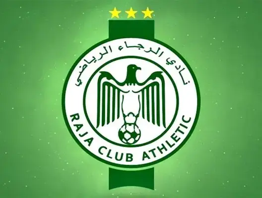 الرجاء يبحث عن ملعب للاستقبال وجماهيره تفضل ملعب أكادير