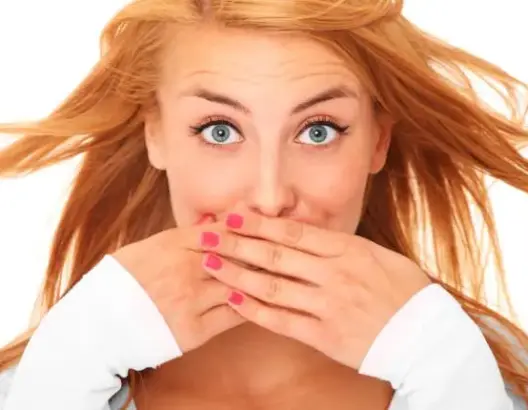 5 أسباب لصمت المرأة ما هي؟
