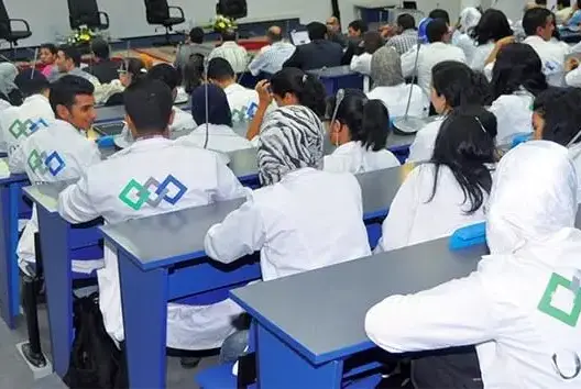 18 وزيرا يطلقون استراتيجية جديدة للتكوين المهني تستهدف 10 ملايين مغربي