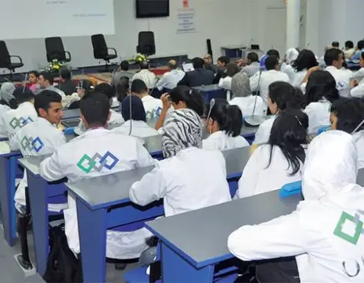 ابن كيران: لا أومن بتوفير الشغل للناس بل بتكوينهم ليجدوا الشغل بأنفسهم