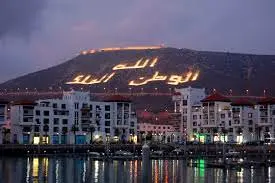 السياح المغاربة في صدارة الوافدين على أكادير