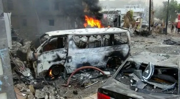 مقتل 22 شخصا في 3 عمليات انتحارية بعدن