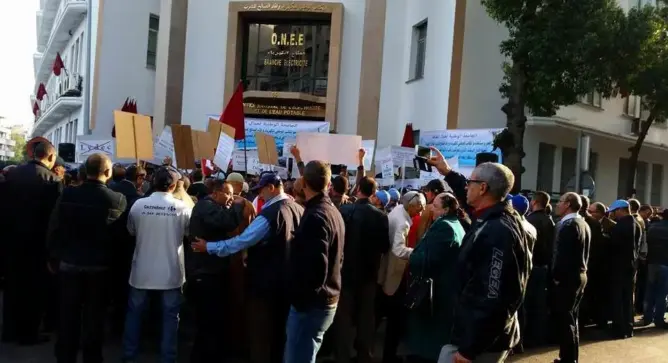 النقابات الخمس تخوض إضرابا وطنيا ضد المكتب الوطني للكهرباء والماء