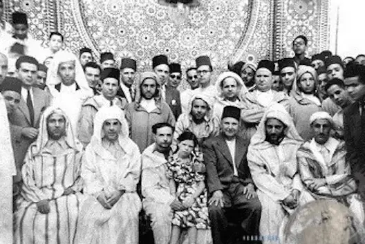 الملك يعزي أسرة زهرة الفاسي أرملة علال الفاسي