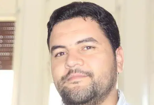 بنعباد يكتب: “المنصة” واغتيال الديمقراطية