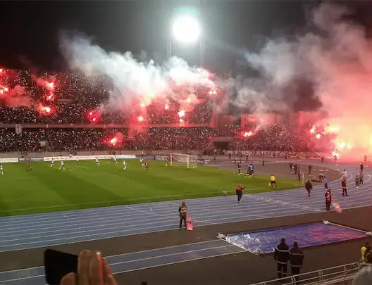 “الكاف” ينهي حلم جماهير اتحاد طنجة بحضور مباراة فريقها ضد الوداد