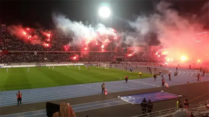 “الكاف” ينهي حلم جماهير اتحاد طنجة بحضور مباراة فريقها ضد الوداد