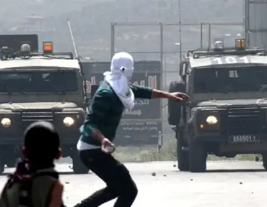 إصابة فلسطينيين في مواجهات مع الاحتلال برام الله