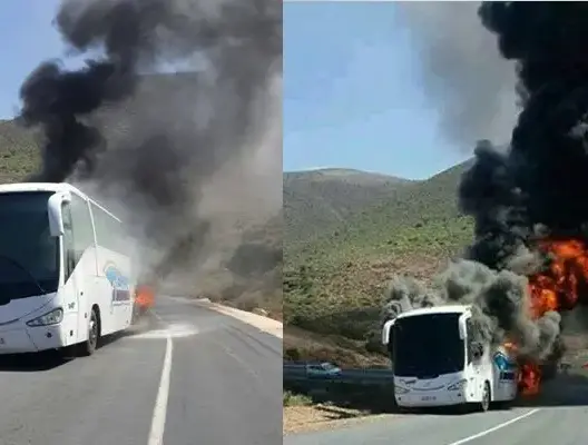 حريق يأتي على حافلة “ستيام” لنقل المسافرين بتيزنيت