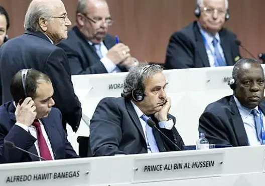 الـFIFA : جنوب إفريقيا دفعت رشوة 10 ملايين لاستضافة مونديال 2010