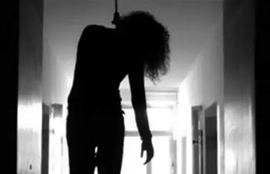 العثور على سبعينية فرنسية “مشنوقة” داخل منزلها بطنجة