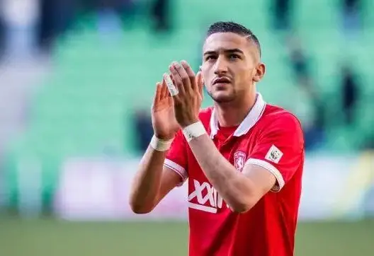 ثلاثة مغاربة فقط في قائمة أفضل 500 لاعب في العالم