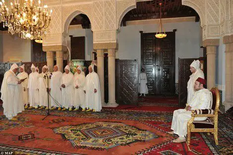 الملك يستقبل بالقصر الملكي بالرباط الوالي والعمال الجدد