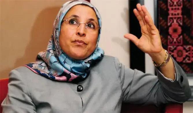 حسناء أبو زيد تدافع عن الحقاوي وتقول إنها مع الكوطا في أفق الإلغاء