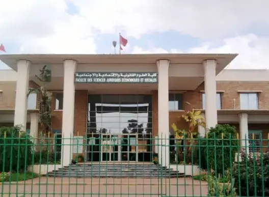 المصلي تدعو للتعريف بالعلماء الذين تحمل الجامعات أسماءهم