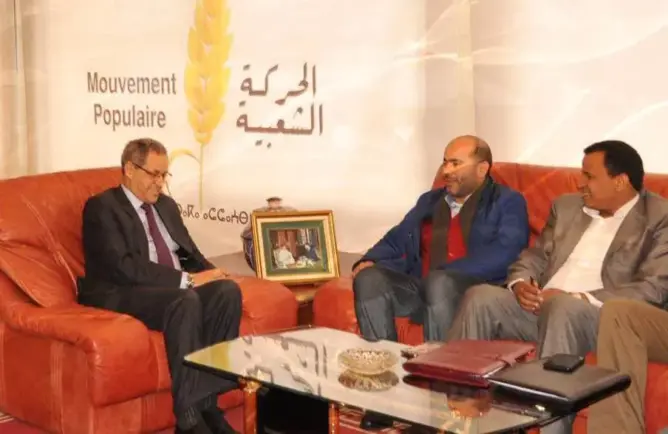العنصر: هناك إقصاء غير مبرر لبعض الأحزاب من مجالس استشارية