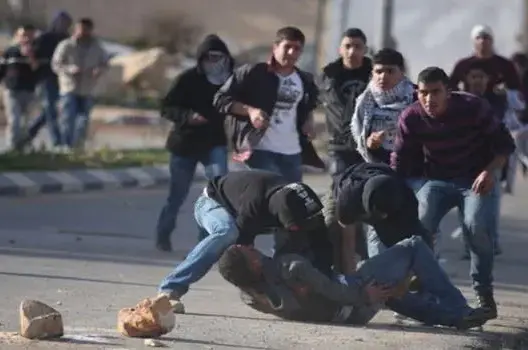 إصابة فلسطينيين برصاص الاحتلال بالضفة
