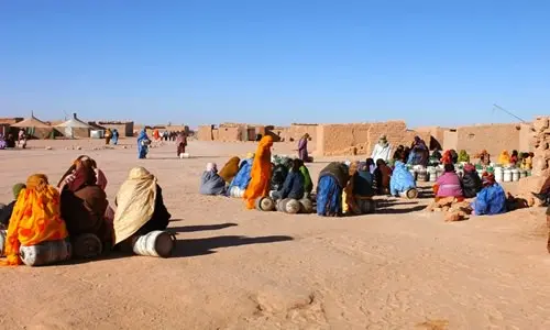 تقرير “كيمون” حول الصحراء يكشف تفشي ظاهرة العبودية بتيندوف