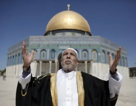 الاحتلال يمنع أهالي غزة من الصلاة في الأقصى للأسبوع الثاني