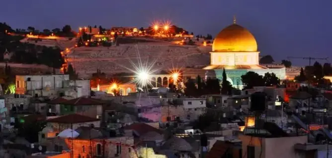 “قناديل الصمود”.. حملة لإنارة الطريق في القدس المحتلة
