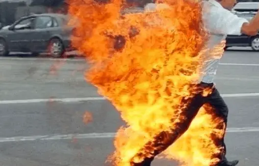 بعد “مي فتيحة”.. وفاة سائق طاكسي أضرم الناس في نفسه بطنجة