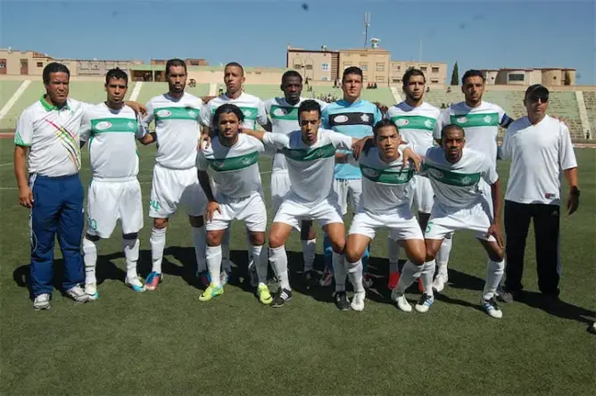 فريق مولودية وجدة يتعادل مع ضيفه نهضة بركان
