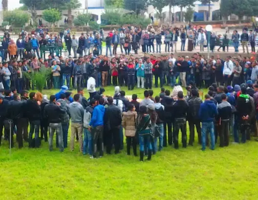 هيئة طلابية تدعو لإقالة مدير الحي الجامعي بفاس بعد تعرض طالبة لمحاكمة “داعشية”