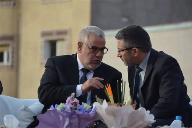 بوعشرة يطلق النار على عامل إنزكان ويتهمه بالسعي لتفويت مرفق خارج القانون
