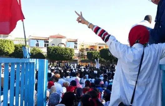 هذه أراء المغاربة حول ملف التقاعد والأساتذة المتدربين والرشوة