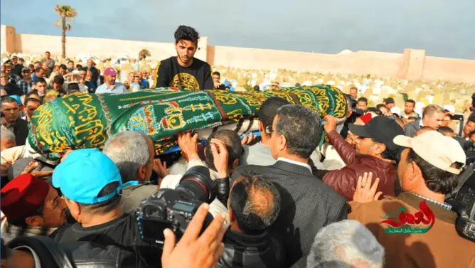 بالصور.. المئات يشيعون الشعبي إلى مثواه الأخير بحضور وزراء ومسؤولين