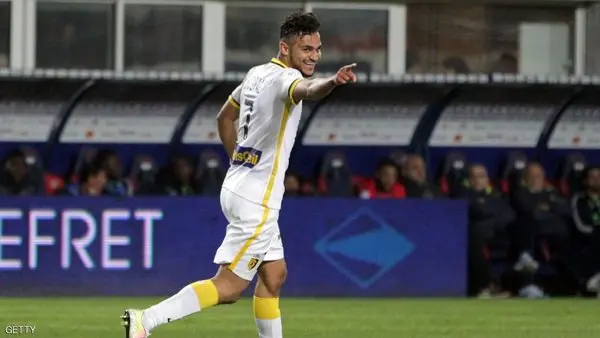 المغربي بوفال يحرز أول “هاتريك” مع ليل