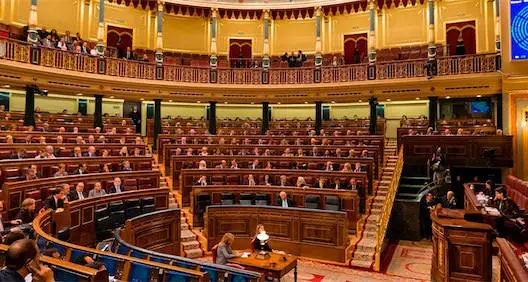قالت الصحف: 228 برلمانيا إسبانيا يهاجمون المغرب ويساندون أطروحة البوليساريو