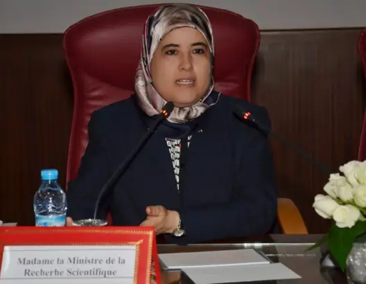 المصلي تدعو لتطوير البحث العلمي في مجال الطب والصيدلة