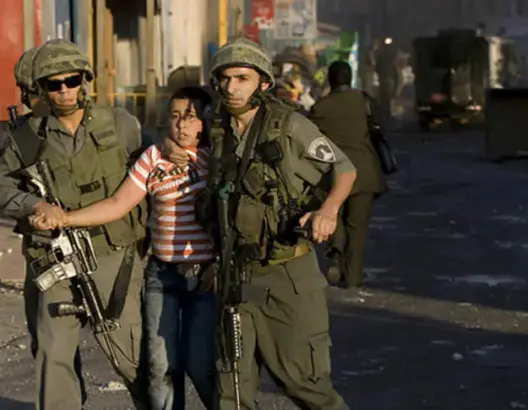 450 طفلا فلسطينيا معتقلا في سجون الاحتلال الاسرائيلي