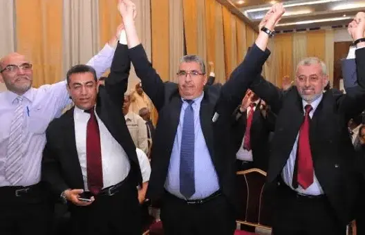 مصدر: علاقة العمدة الصديقي بالوالي الفتيت عادية والديوان الملكي لا يقصي أحدا