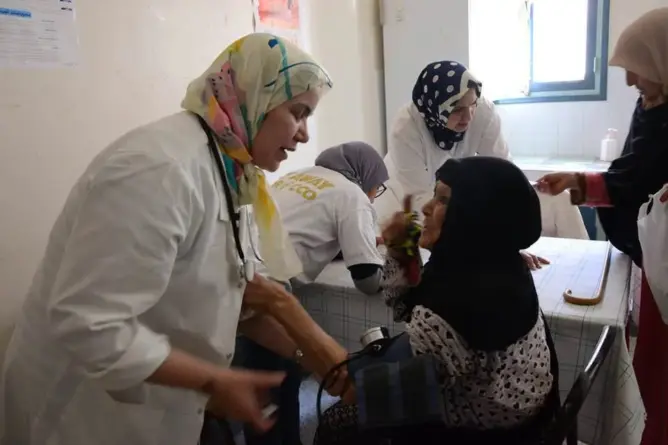 700 مستفيد من قافلة تضامنية بجماعة أفرا بزاكورة