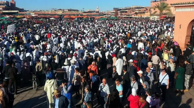 أساتذة الغد ينفون التوصل بأي حل ويحتشدون بمراكش والقنيطرة وتازة