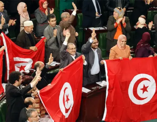 تونس: نواب يطالبون بتحقيق برلماني في “وثائق بنما” ووزارة العدل تتحرك