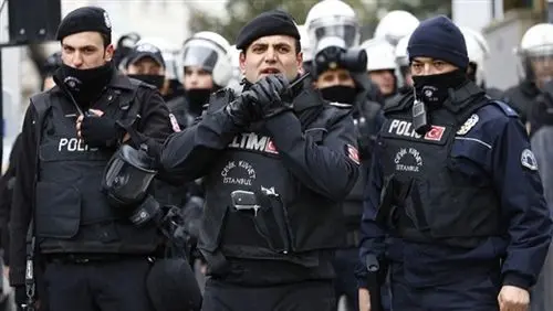 السلطات التركية تعتقل 15 شخصا للاشتباه في انتمائهم لتنظيم “داعش”