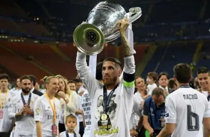 برشلونة يوجه رسالة إلى ريال مدريد بعد تتويجه باللقب