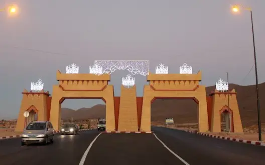 مشاركون في ندوة دولية بكلميم يدعون إلى دعم إحداث مقاولات ناشئة