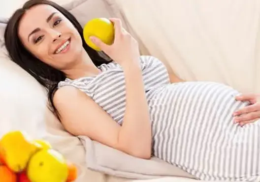 تناول الفواكه أثناء الحمل يزيد ذكاء الطفل