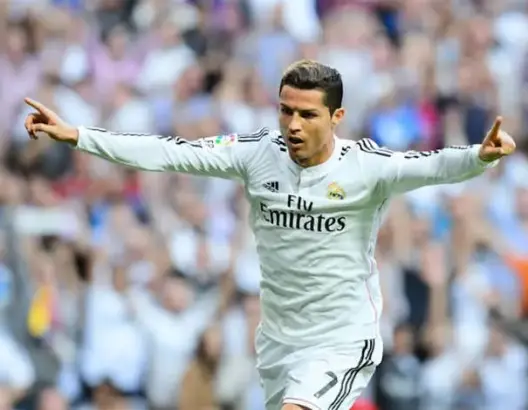 رونالدو يضع حدا للشائعات: سأعتزل في ريال مدريد