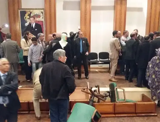 مستشار من البام بجماعة الرباط يطعن في ميزانية المجلس ويطالب الوالي برفضها